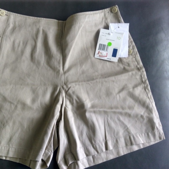 Liz Claiborne Sport Nautical Side Buttons S10 - Picture 5 of 5